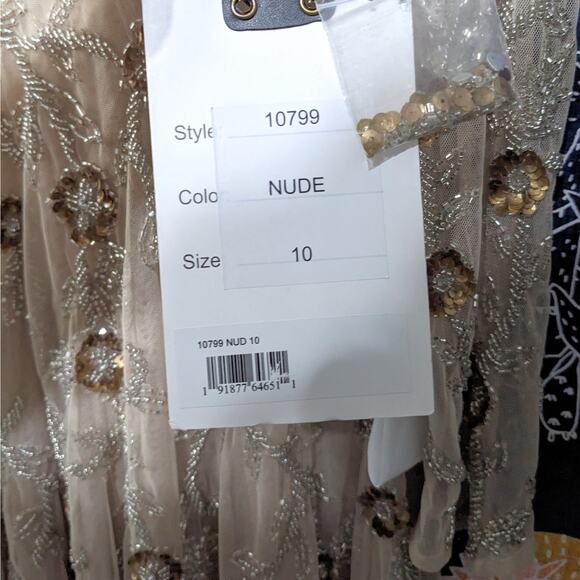 NWT Mac Duggal Floral Beadwork Long Sleeve Midi Dress Nude Women's Size 10 10799 - Picture 8 of 9